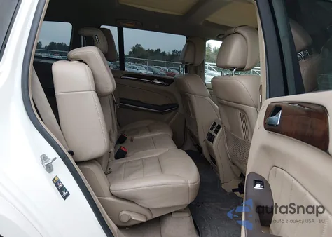 2015 Mercedes-Benz Gl 550 4Matic z USA, uszkodzony, nr VIN 4JGDF7DE6FA445632